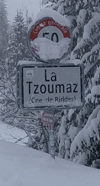 Ski holiday accommodation, La Tzoumaz, Verbier
